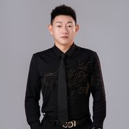 华仔🔥1761抖音达人头像