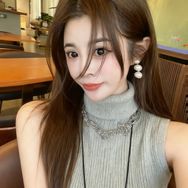 B.DM布丁妈咪设计童装（酥汐婴幼童店）抖音达人头像