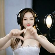 👑佩公主👑抖音达人头像