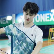 小鹿要早睡🏸️抖音达人头像