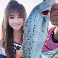 小白姐姐学钓鱼抖音达人头像