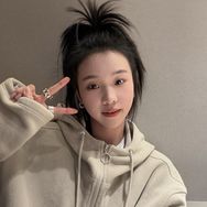 小静静一会抖音达人头像