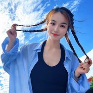 爆品推荐官七宝抖音达人头像