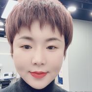 莉莉正能量抖音达人头像