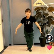 小雨爱跳舞抖音达人头像