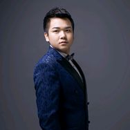 王冠说事抖音达人头像