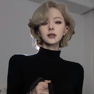 尾尾抖音达人头像