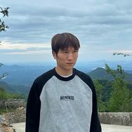 汉奇🌈烟花抖音达人头像