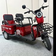 嘉宁电动三轮车厂家休闲代步三轮车抖音达人头像