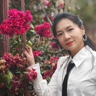 铉铉妈芳芳母婴抖音达人头像