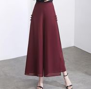 云端女裤工厂店抖音达人头像