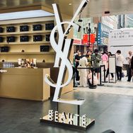 万象城国际大牌美妆•西西抖音号头像