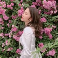 凝澹赋抖音达人头像