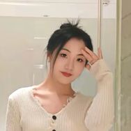 小莫（早上十一点）抖音达人头像