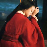 咏梅说剧抖音达人头像