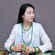 东方玉粹抖音达人头像