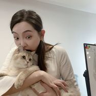 铁妮不铁抖音达人头像