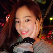 恩狐女装抖音达人头像