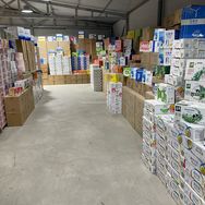 纯牛奶批发仓抖音达人头像