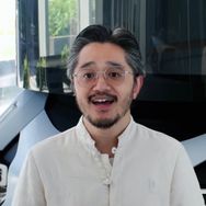 杨悦卿抖音号头像