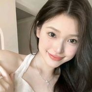 小小睫毛美妆店抖音达人头像