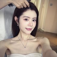 杨雪雪抖音达人头像