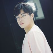 Zz1tai姿态抖音达人头像
