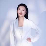 主持人麦姐抖音达人头像