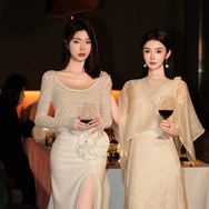 海宁皮草美人桃桃抖音达人头像