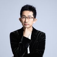 杨奇函讲语文抖音达人头像