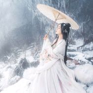 沐沁雪抖音达人头像