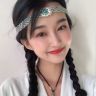 小鹿LULU抖音达人头像