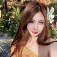 杨爱爱❤️测评版抖音达人头像