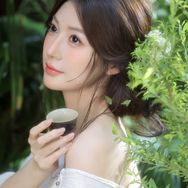 唐吟🎵抖音达人头像