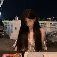 我是小怡呀抖音达人头像