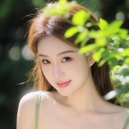 小何岩抖音达人头像