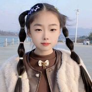 小苹果🍎抖音达人头像