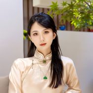 宝儿翡翠抖音达人头像