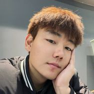 詹敬笑抖音达人头像