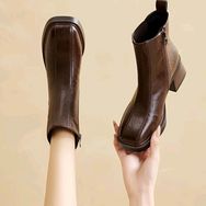 舒步精品女鞋👠抖音达人头像