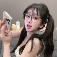 小文大王🐽⁰⁵²¹抖音达人头像