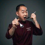 何大厨抖音达人头像