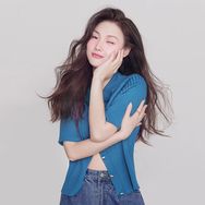 有一个大四月抖音号头像