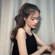沁沁孕期穿搭抖音达人头像