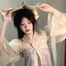 徐依违抖音达人头像