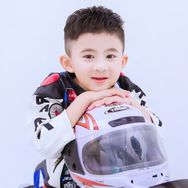 辉仔丽丽抖音达人头像