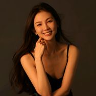 治愈系华老师抖音达人头像