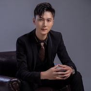 杨阳阳探房名宅抖音达人头像