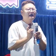 武汉脱口秀 解师傅抖音达人头像