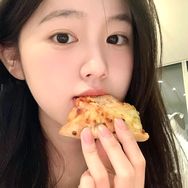 草莓椰🥥抖音达人头像